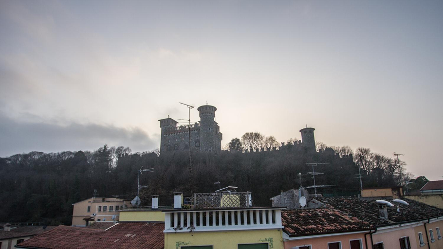 Exterior & Views 2, Hotel Elefante, Brescia