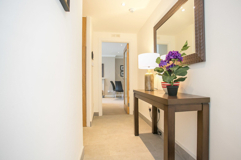 Others 4, Grand Canal District Apartments, Dublin