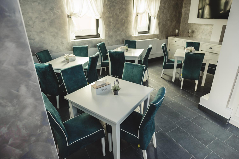 Food & Drinks 3, Boutique Hotel Casa Medievala, Curtea De Arges