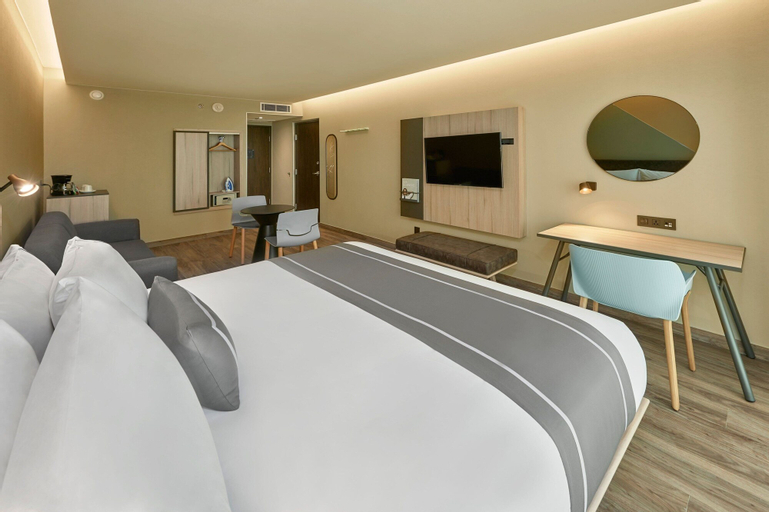 Bedroom 8
