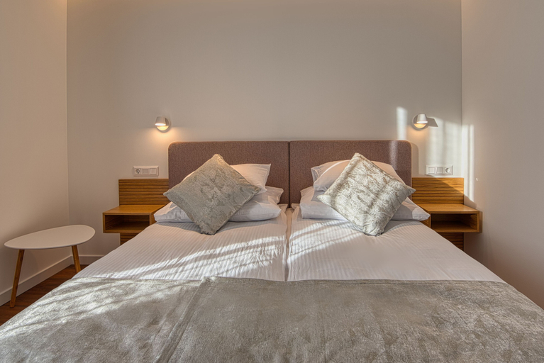 Bedroom 2, Cardoner Hotel and Conference Centre, Szentendre