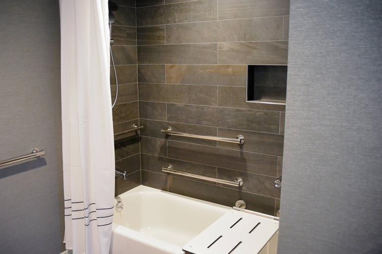 Bathroom 6