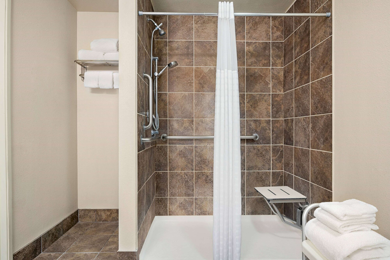 Bathroom 4, Baymont By Wyndham Elko, Elko