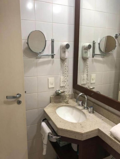 Bathroom, Studio Living Av. Ibirapuera, São Paulo
