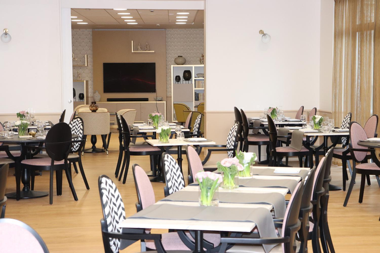 Food & Drinks 2, DOMITYS - Le Parc des Aubiers, Yvelines