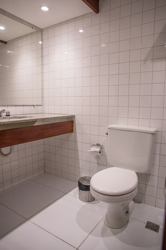 Bathroom 3, SOL VICTORIA MARINA, Salvador
