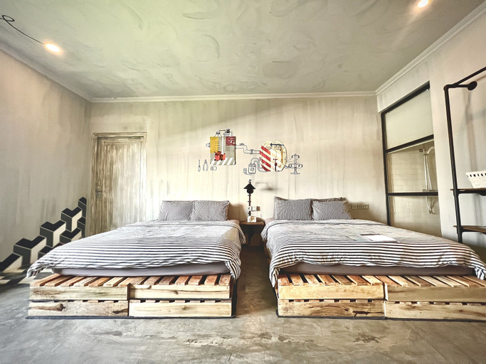 Bedroom 14