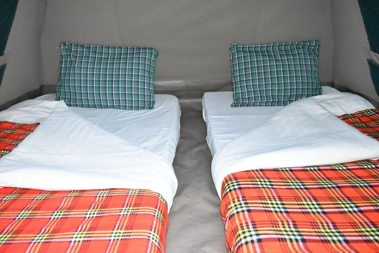 Room 2, Room in B&B - Red Rocks Rwanda - Tent Twin, Musanze