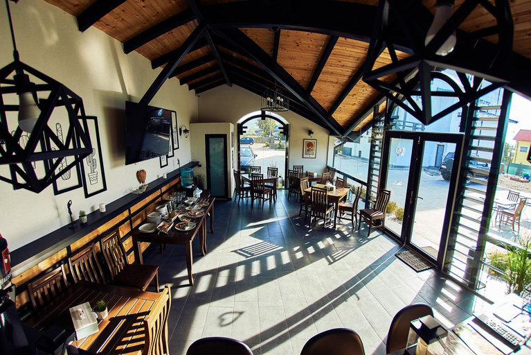 Food & Drinks 4, Boutique Hotel Casa Medievala, Curtea De Arges