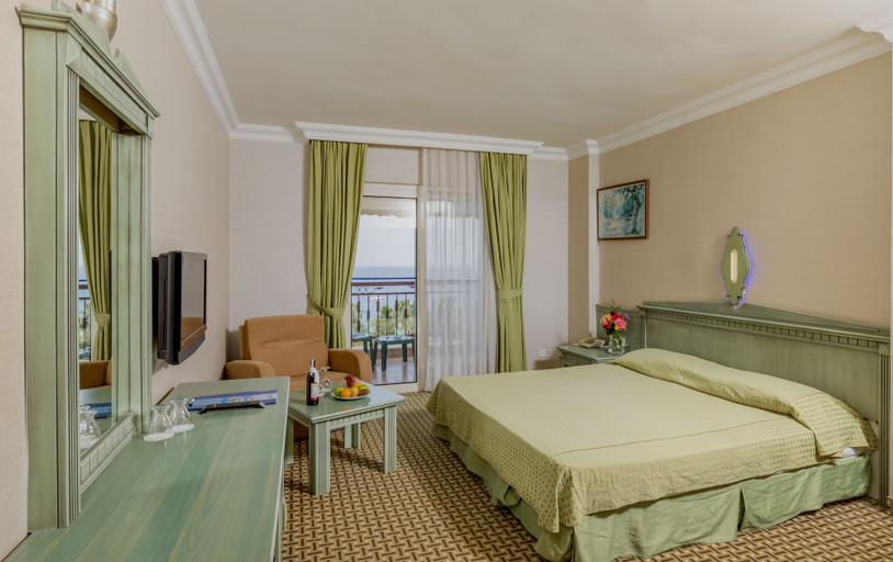 Bedroom 3, Holiday Park Resort - All inclusive, Manavgat