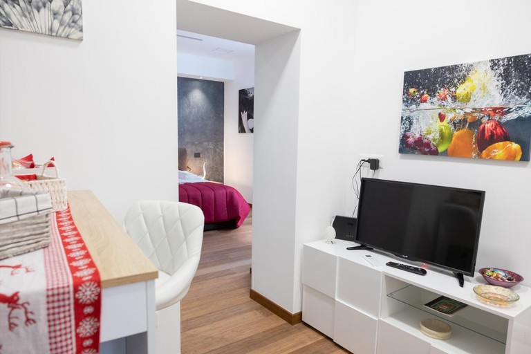 Bedroom 2, Eutuxia, Taranto