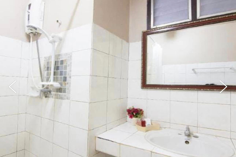 Bathroom 3