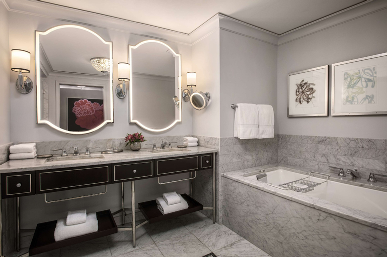 Bathroom 7