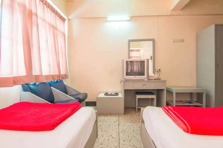 Bedroom 6