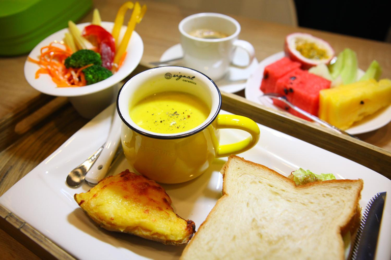 Food & Drinks 5, A-Li A-Li Homestay (Not Accept On Day Booking), Chiayi County