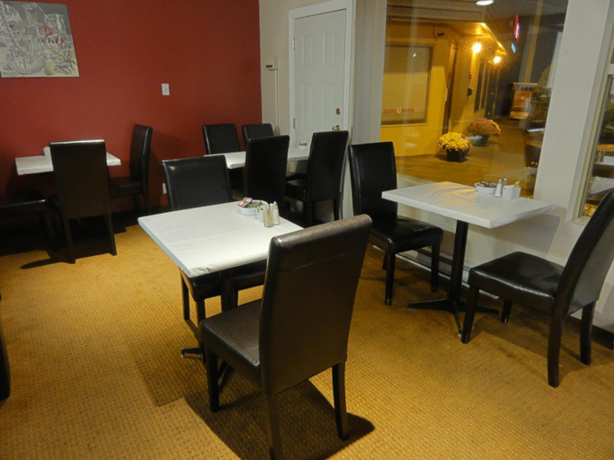 Food & Drinks 5, Port Augusta Inn and Suites, Comox-Strathcona