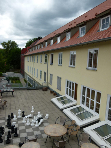 Others 5, Jugendherberge Tubingen, Tübingen