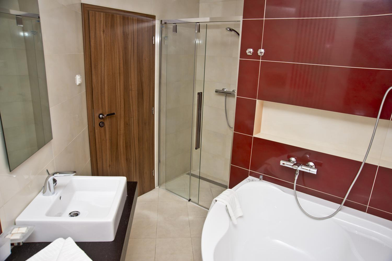 Bathroom 4, Tempus Club Garni Hotel, Bratislava