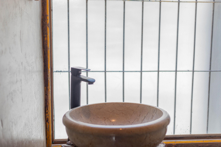 Bathroom 5