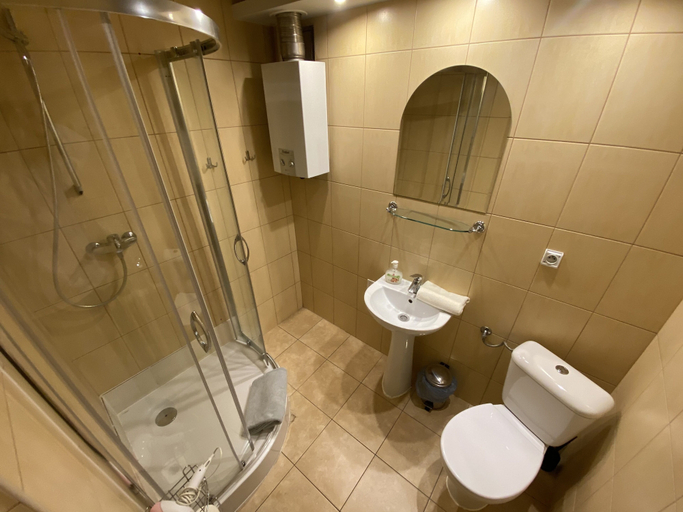 Bathroom 3, P&J Apartments, Kraków City