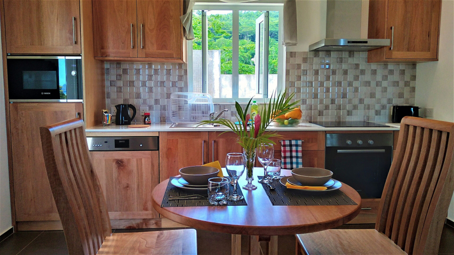 Others 5, La Trouvaille Holiday Chalets