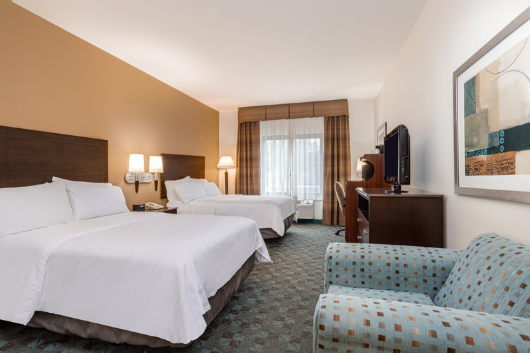 Bedroom 4, Holiday Inn Express & Suites CANTON by IHG, Wayne