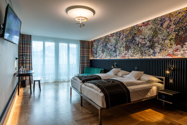 Bedroom 3, Boutique Hotel Bellevue, Interlaken
