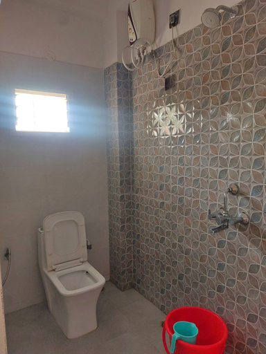 Bathroom 3, Hotel sunshine, Purnia