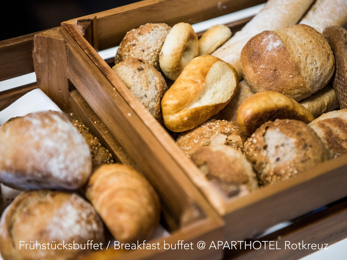 Food & Drinks 5, Hotel Bauernhof - Self Check-In Hotel, Zug