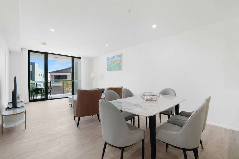 Dining Room 7