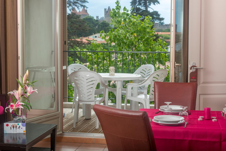 Dining Room 1