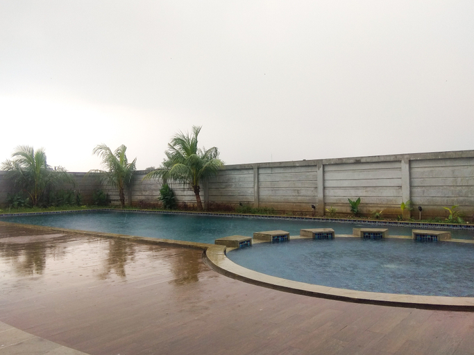 Sport & Beauty, Modern Look and Homey Studio at Enviro Apartment By Travelio, Cikarang