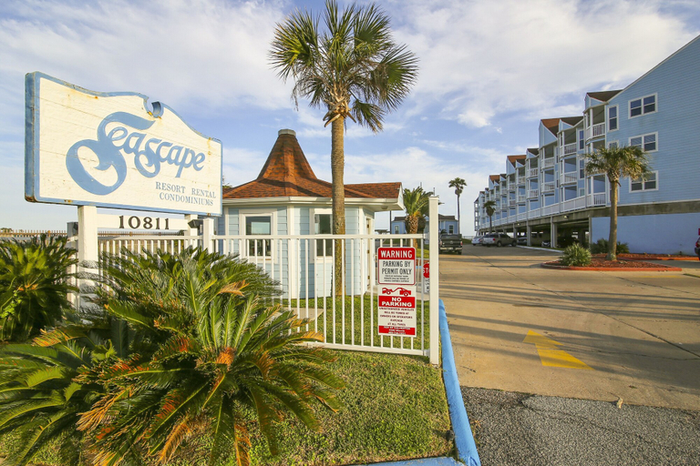 Exterior 5, Seascape 1214 Studio Bedroom Condo by RedAwning, Galveston