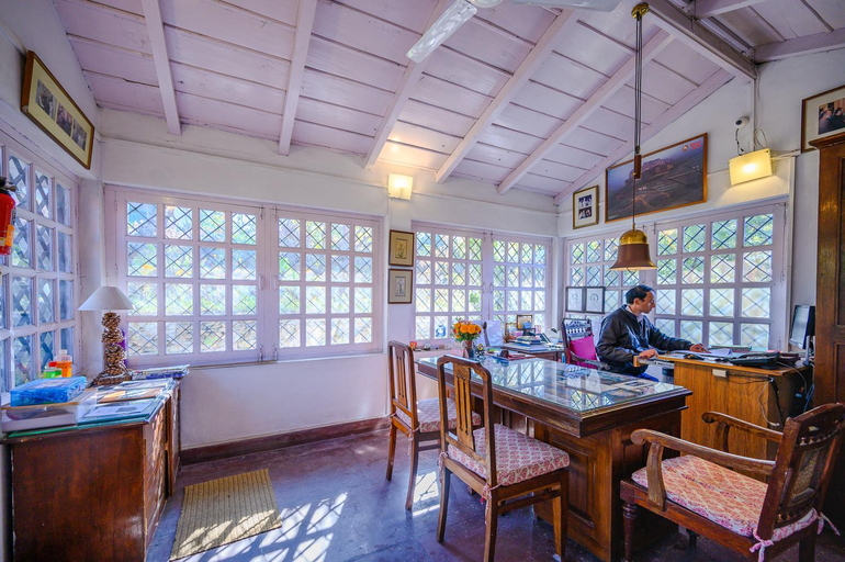 Food & Drinks 4, Neemrana's Ramgarh Bungalows, Nainital