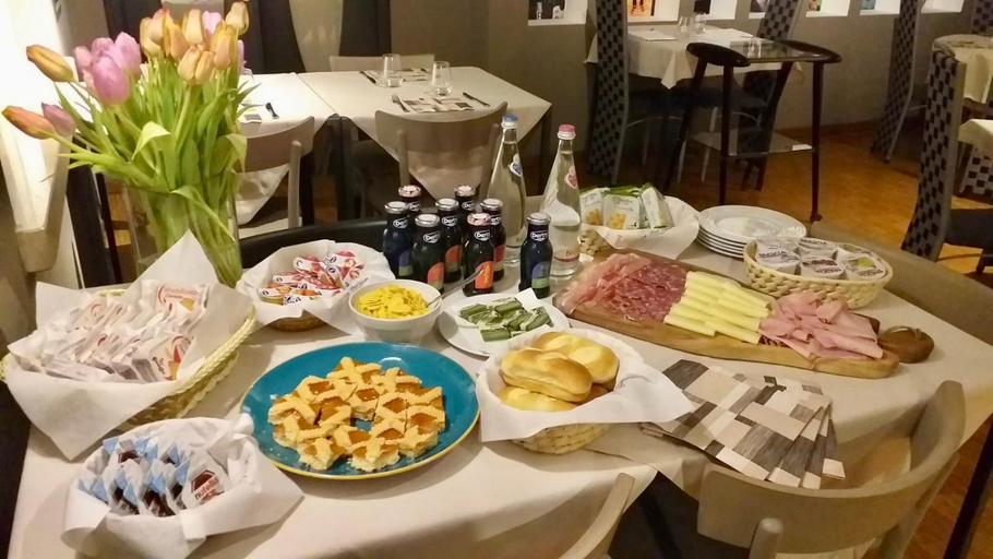 Food & Drinks 5, Hotel Elefante, Brescia