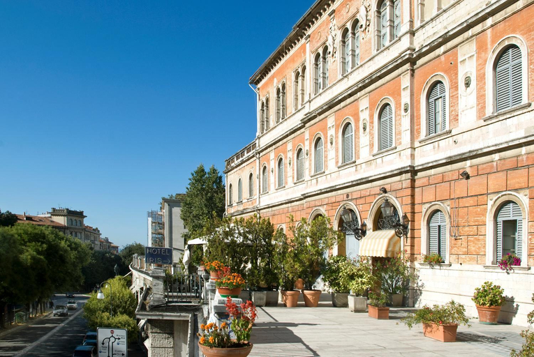 Others 3, Hotel Iris, Perugia