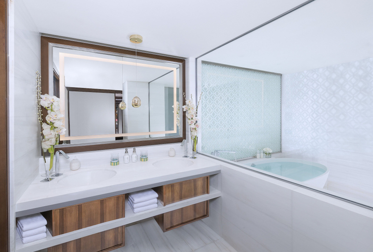 Bathroom 5, Mandarin Oriental Al Faisaliah, Riyadh, Riyadh