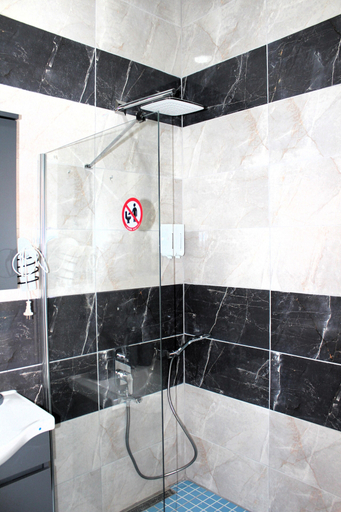 Bathroom 5, Mavi Pansiyon & Restaurant, Didim