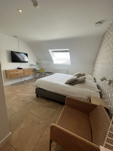 Room 3, Le Presbytère de Sautour, Namur