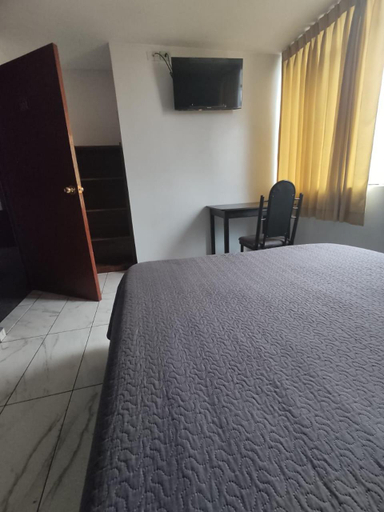 Bedroom 2, Hostal El Mirador, Arequipa