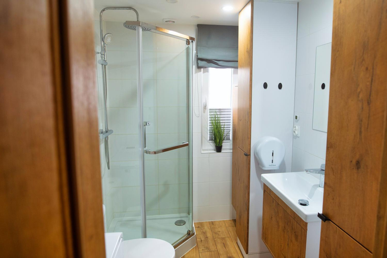 Bathroom 3, Hotel NOCLEGI WRZOSOWA Siedlce, Siedlce City