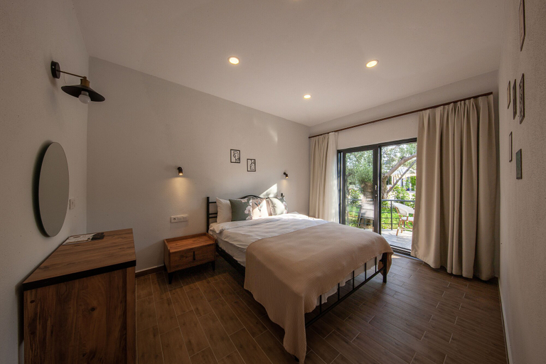 Bedroom 3, Assos Altın Otel, Ayvacık