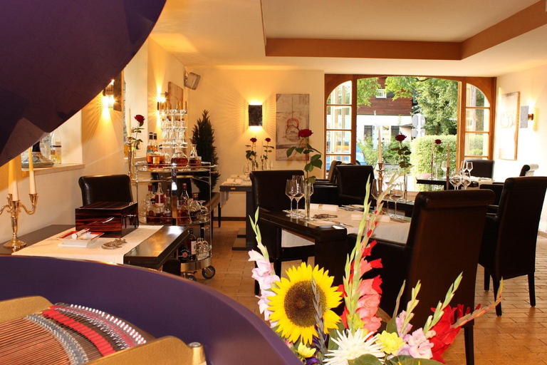 Food & Drinks 4, Romantik Hotel Chalet am Kiental, Starnberg