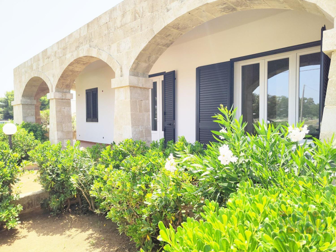 Exterior view 4, Villa di Nesco Puglia On line, Lecce