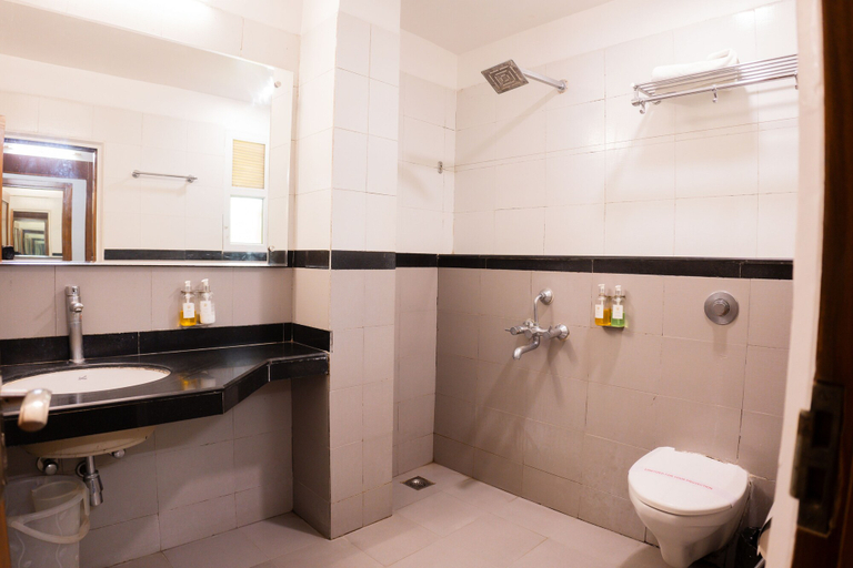 Bathroom 5, Rajhans Regency, Bhopal