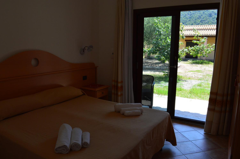 Bedroom, Hotel Cardedu, Ogliastra