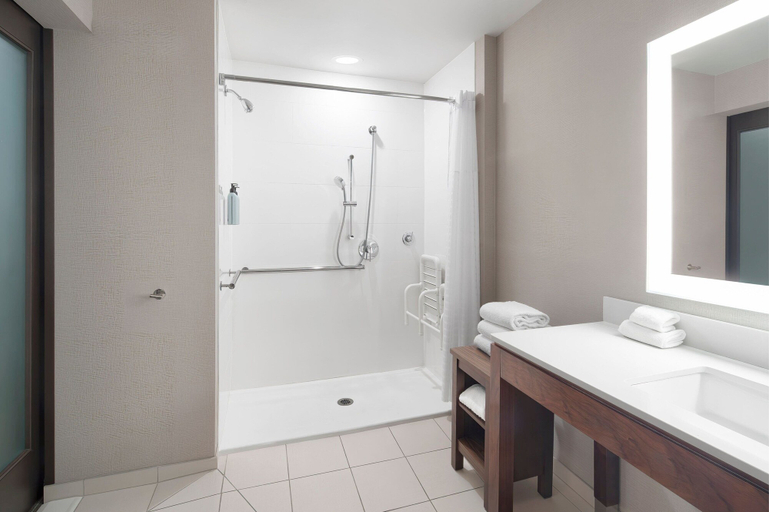 Bathroom 5, Courtyard by Marriott Seattle SeaTac Airport, SeaTac