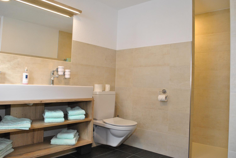 Bathroom 4, Hotel Pension Haid, Imst