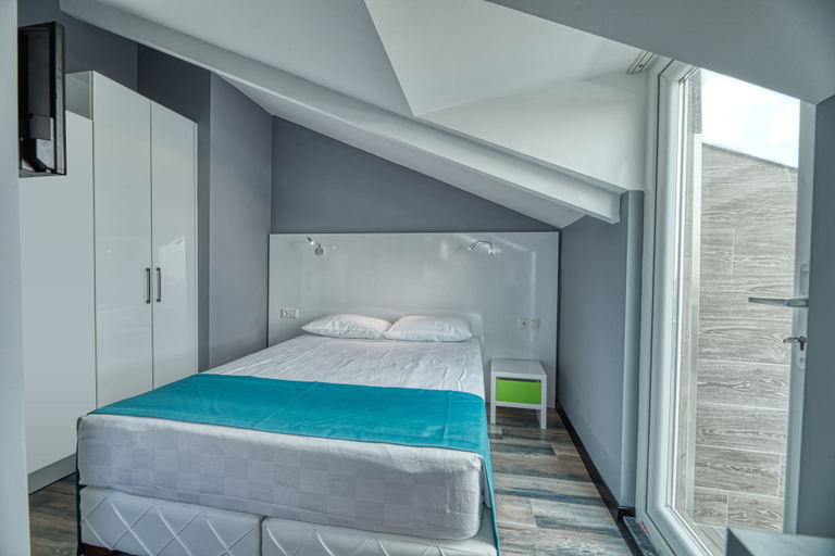 Bedroom 5, Grisverde Suites Hotel, Maltepe