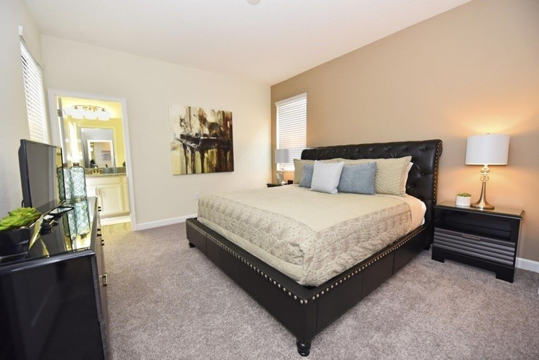 Bedroom 3, Spacious 5 Bed Pool Home With Game Room 5 Bedroom Home by RedAwning, Polk